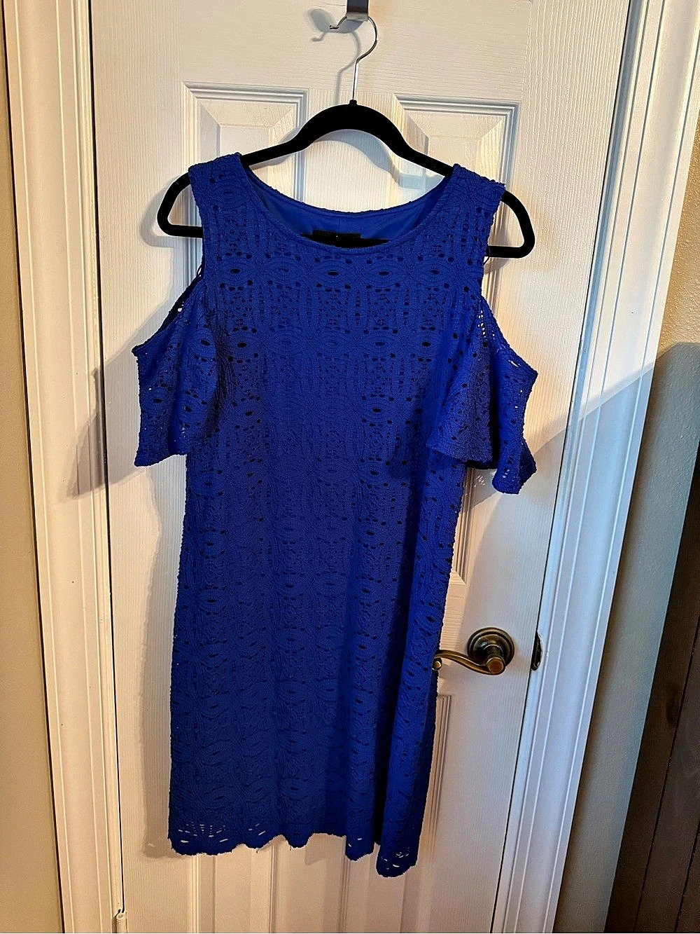 Ronni Nicole Blue Lace Cold Shoulder Dress Size Large NWT